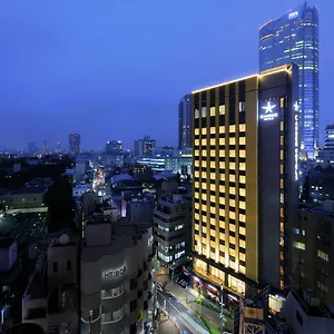 Candeo Roppongi 4*, Tokio Japan